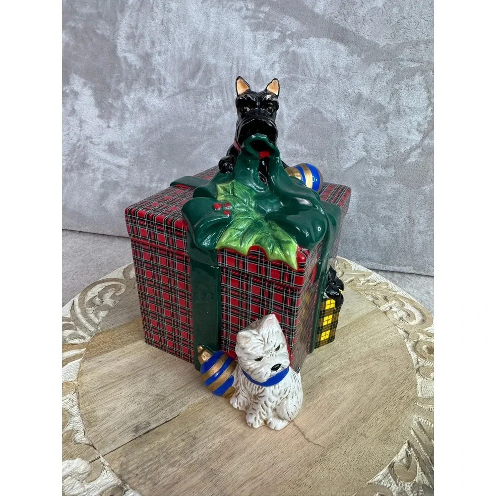 Jeffrey Banks David's Cookies Tartan Plaid Scottie Dog Christmas Cookie‎ Jar